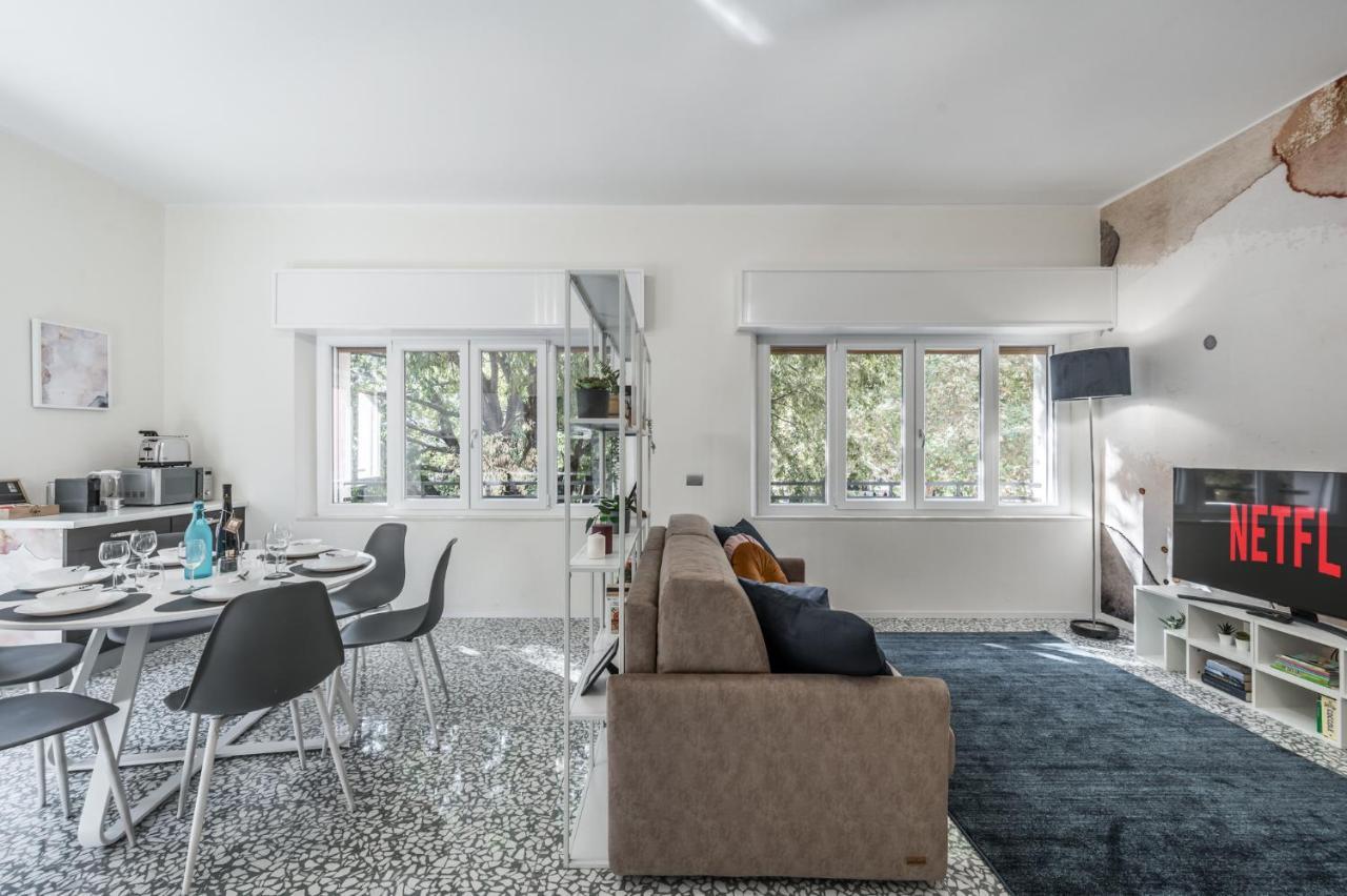 Appartement Altalena Sulla Piazza, Un Affaccio D'Eccezione à Modène Extérieur photo