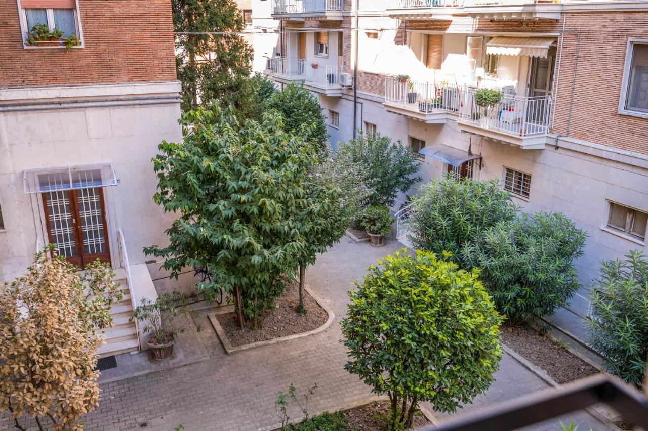 Appartement Altalena Sulla Piazza, Un Affaccio D'Eccezione à Modène Extérieur photo
